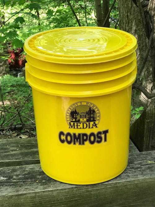 Media Borough Compost Bucket